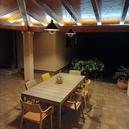 Mit Privatpool Fuer 6 Personen Ca 130 Qm In Kosinozici, Porec, Istrien Istrische Riviera * Porec